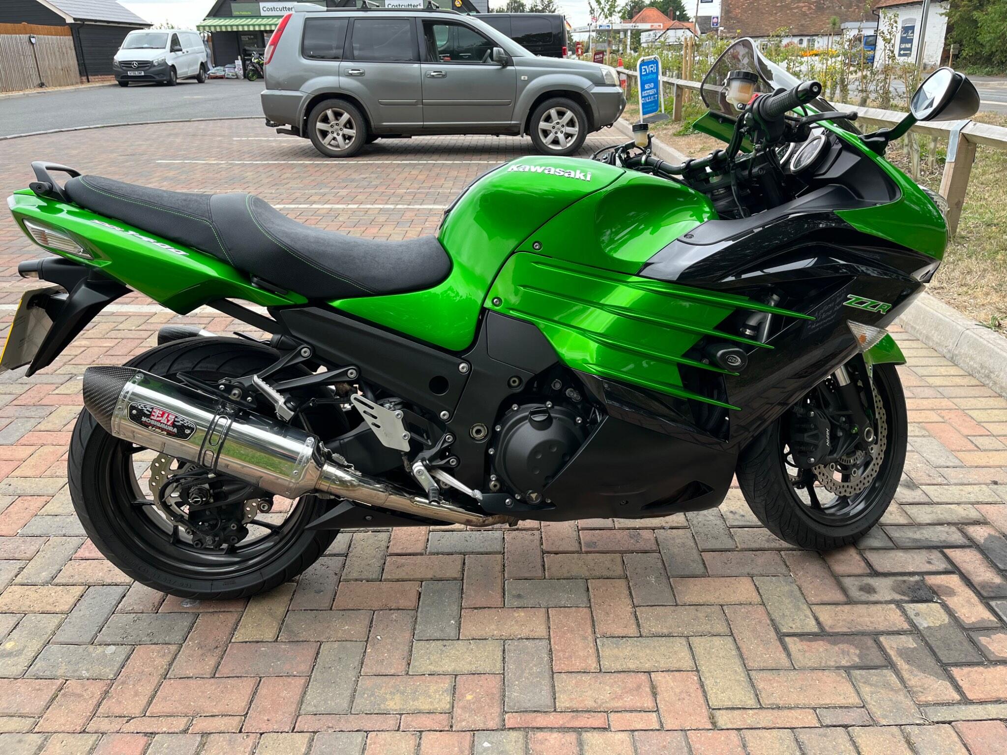 　Kawasaki　zzr1400 Kawasaki – ZZR 1400 – Crescent Bikes – Kimberley – South Africa